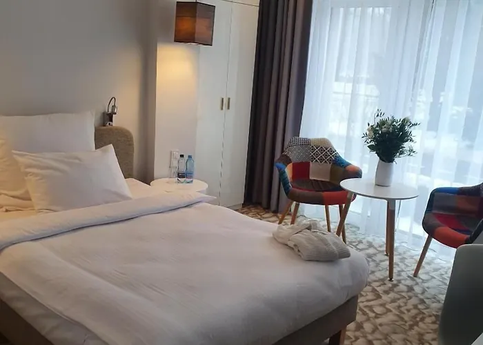 West Baltic Wellness & 4* 슈비노우이스쳬